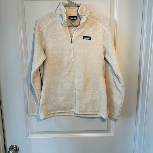 Patagonia Cream/Oat Better Sweater, size Medium - Picture 11 of 12